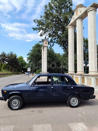 LADA (VAZ) 2107-4