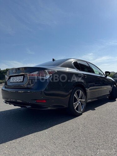 Lexus GS 300h-2