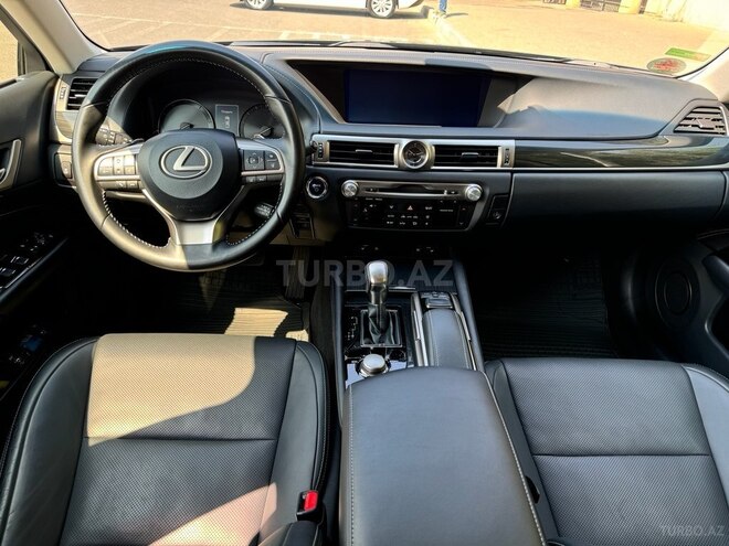 Lexus GS 300h-7