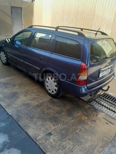 Opel Astra-2