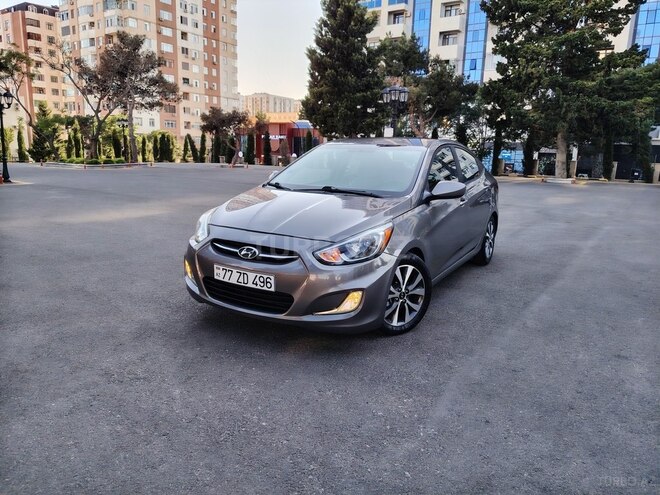Hyundai Accent-10