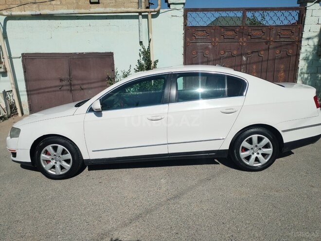 Volkswagen Passat-4