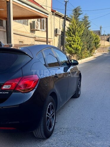 Opel Astra-3