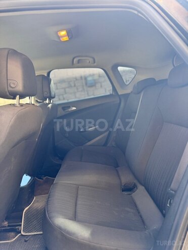 Opel Astra-11