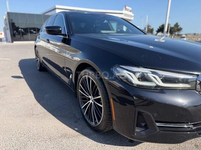 BMW 530-12