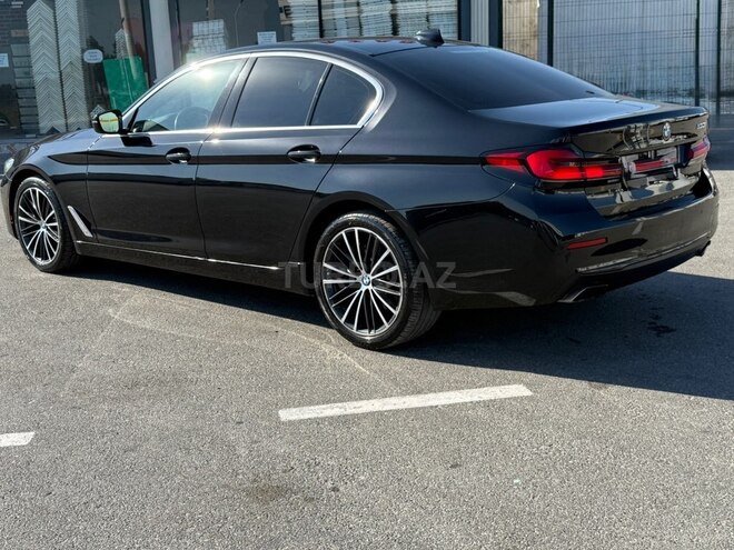 BMW 530-17