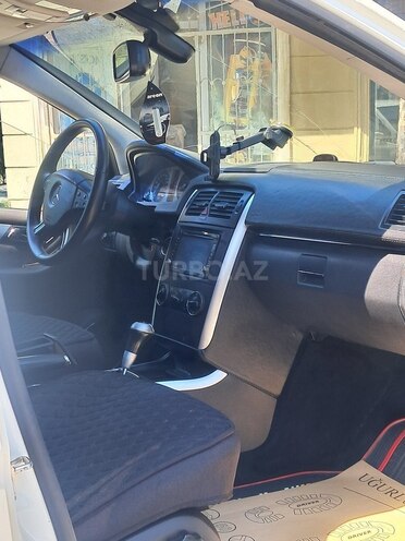 Mercedes B 170-9
