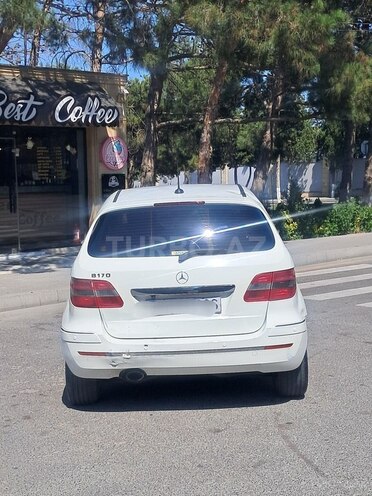 Mercedes B 170-5