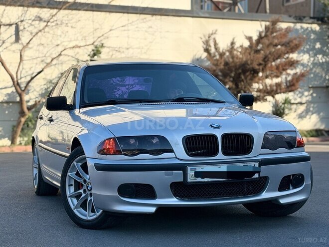 BMW 318-4