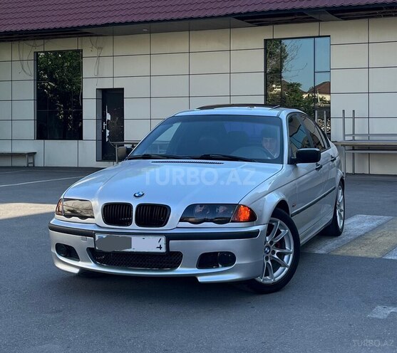 BMW 318-9