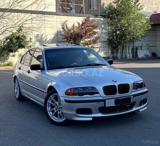 BMW 318-7