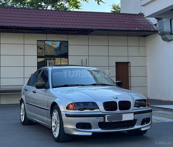 BMW 318-13