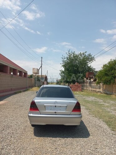 Mercedes C 180-3