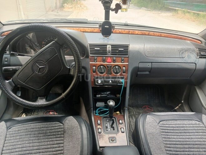 Mercedes C 200-5