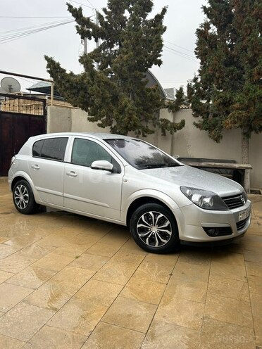 Opel Astra-2