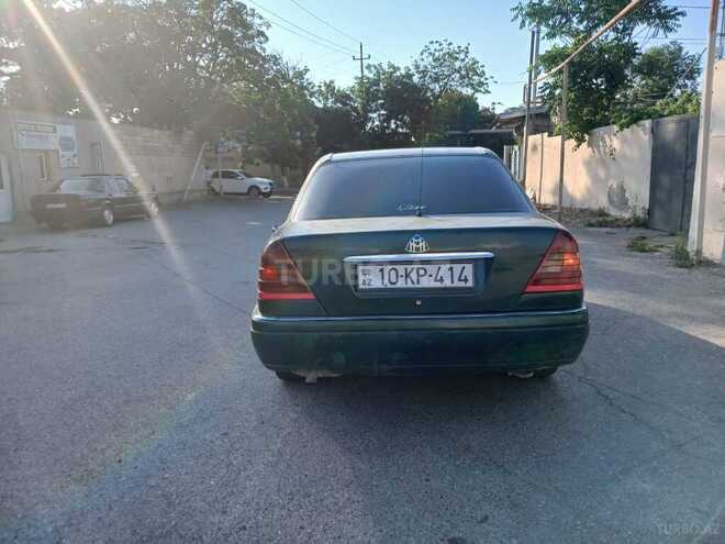 Mercedes C 220-2