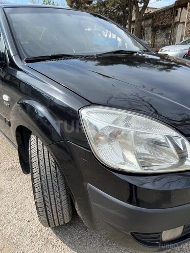 Kia Rio-3