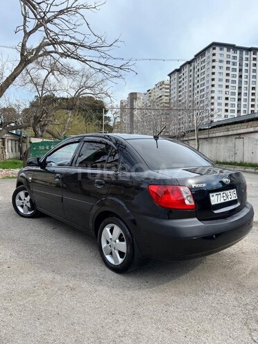 Kia Rio-7