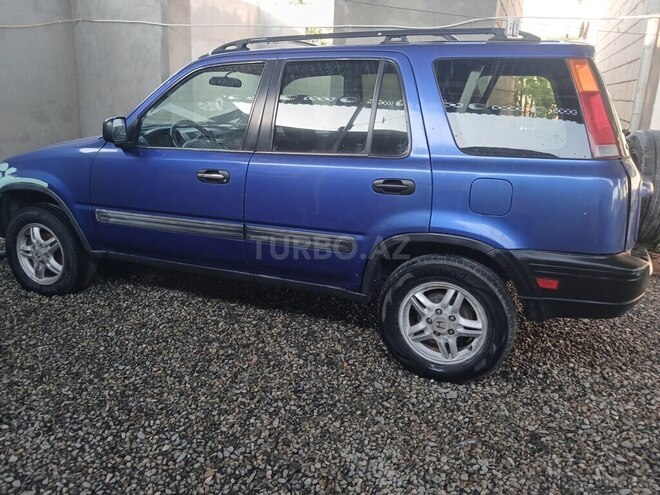 Honda CR-V-3
