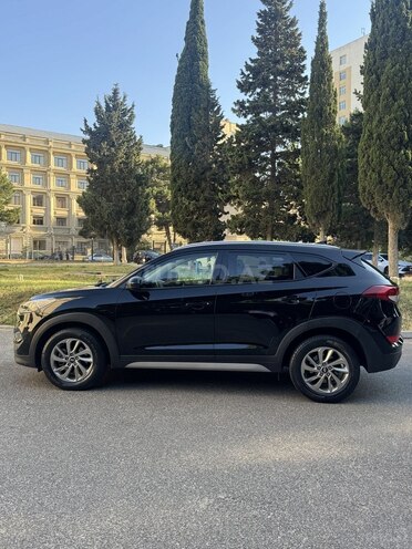 Hyundai Tucson-4