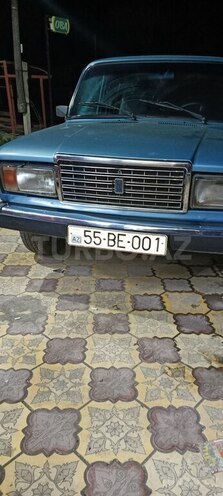 LADA (VAZ) 2107-1