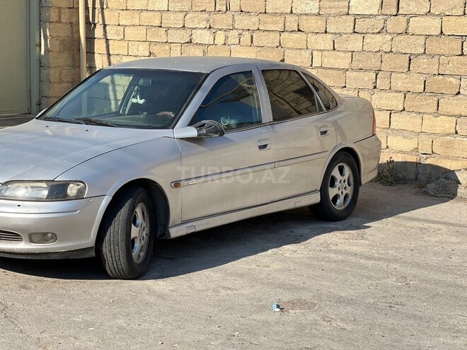 Opel Vectra-2