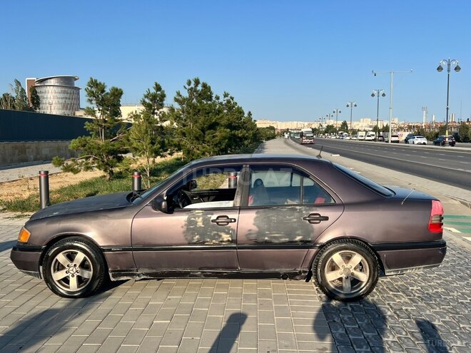 Mercedes C 180-2