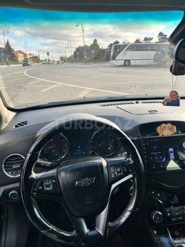 Chevrolet Cruze-6