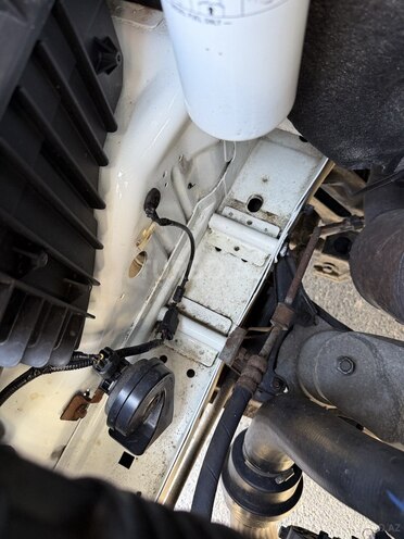 Ford Transit-8