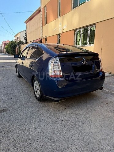 Toyota Prius-6