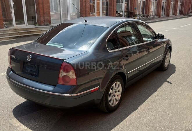 Volkswagen Passat-6