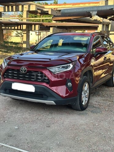 Toyota RAV4-1
