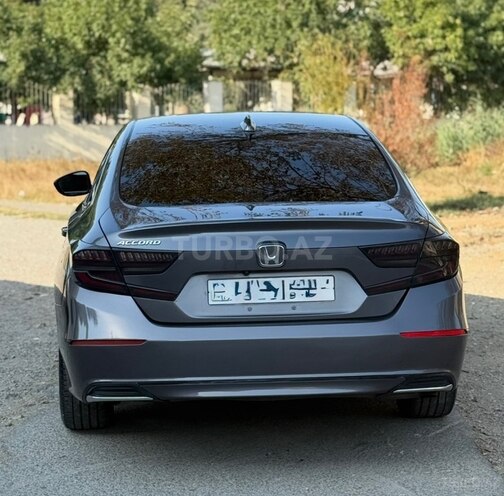 Honda Accord-4