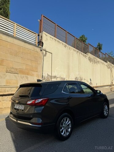 Chevrolet Equinox-4