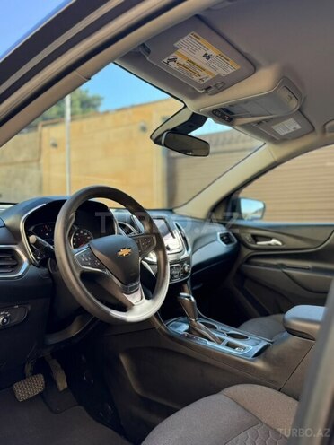 Chevrolet Equinox-7