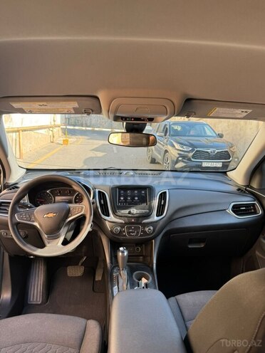 Chevrolet Equinox-8
