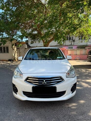 Mitsubishi Mirage-1