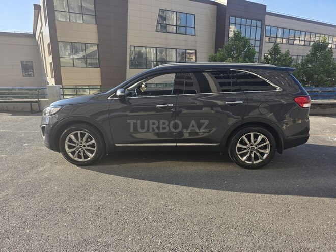 Kia Sorento-4
