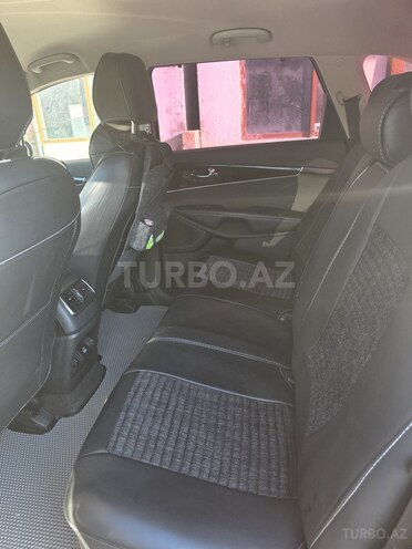 Kia Sorento-6