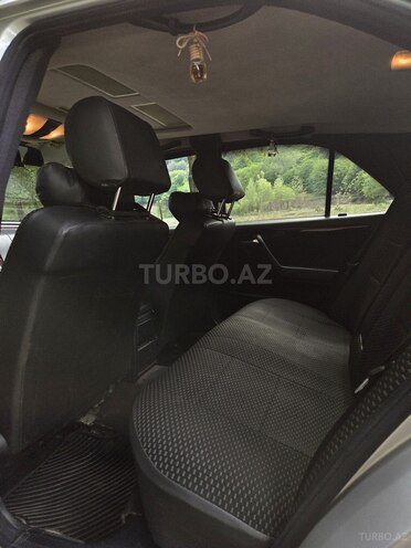 Mercedes C 180-11