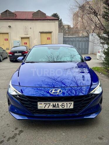 Hyundai Elantra-8