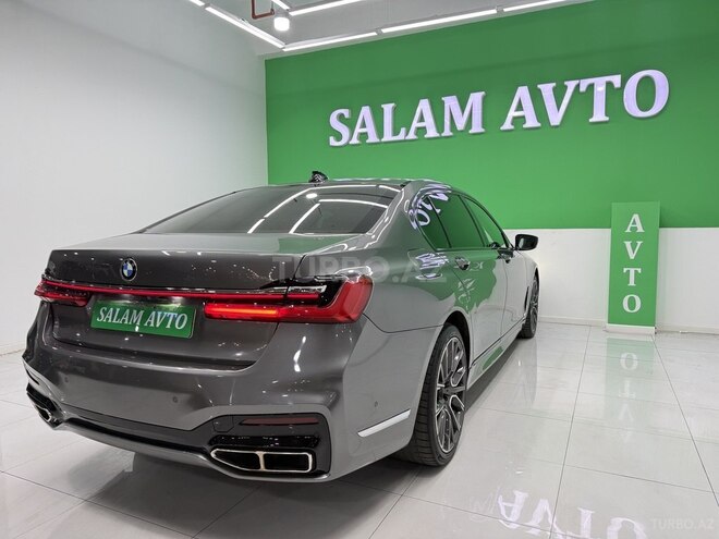 BMW 740-4