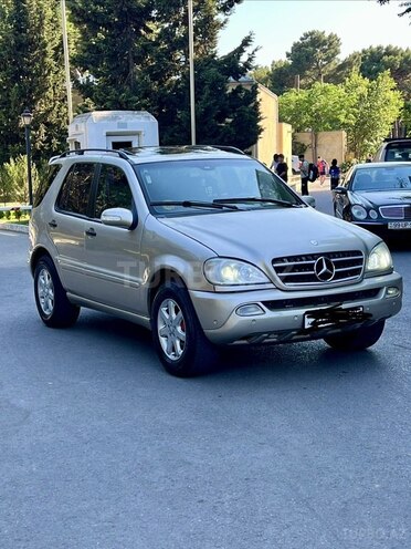 Mercedes ML 320-3
