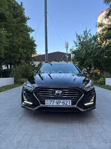 Hyundai Sonata-4