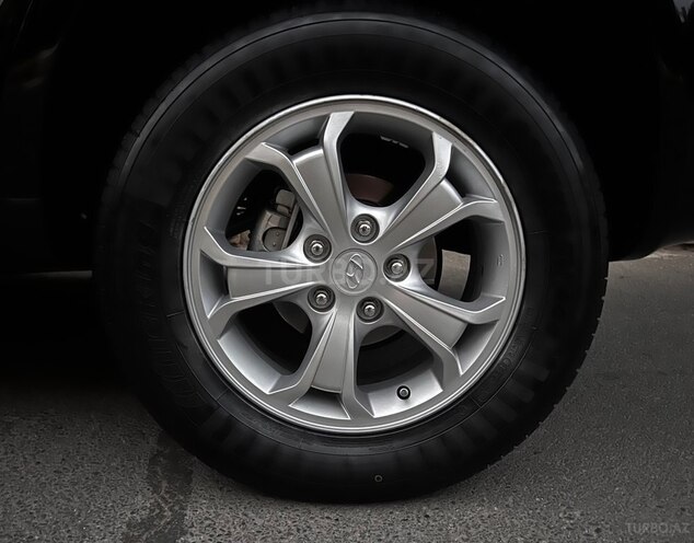 Hyundai Tucson-21
