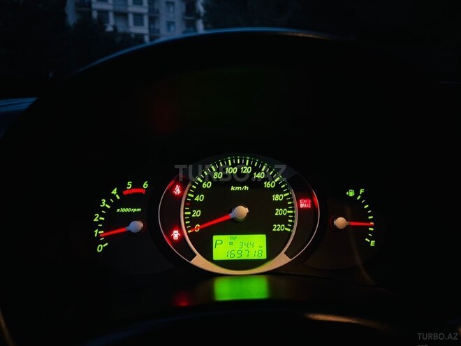 Hyundai Tucson-19
