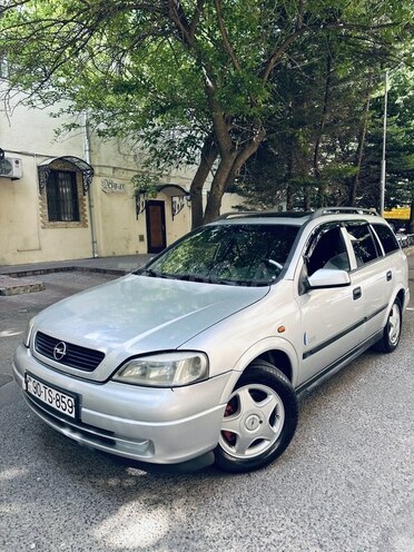 Opel Astra-1