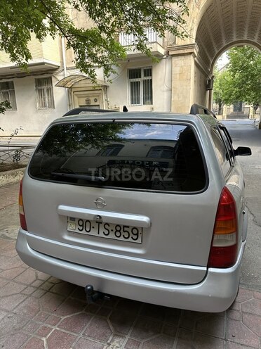 Opel Astra-2