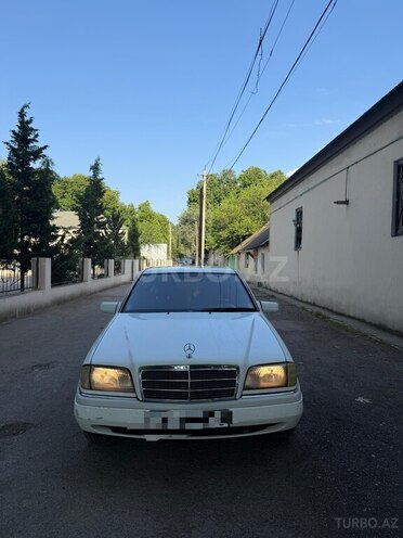 Mercedes C 180-1