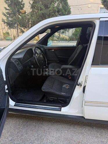Mercedes C 180-10